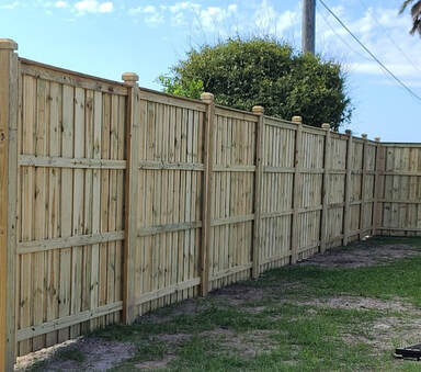 Wood Fence Company in Spring Hill Florida